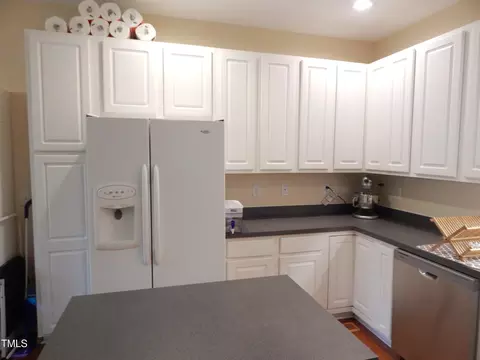 76 Grapevine Trl, Durham, NC 27707 photo 5