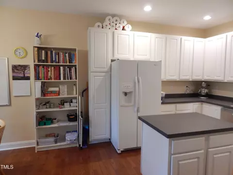 76 Grapevine Trl, Durham, NC 27707 photo 8
