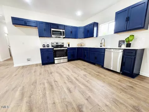 733 W M St, Erwin, NC 28339 photo 12