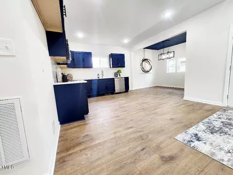 733 W M St, Erwin, NC 28339 photo 10