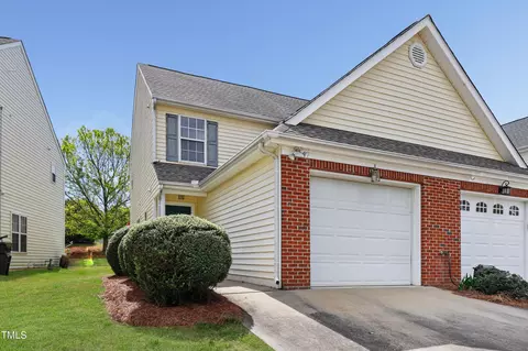 5308 Eagle Trace Dr, Raleigh, NC 27604