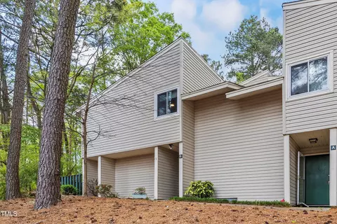 4716 Walden Pond Dr #D, Raleigh, NC 27604