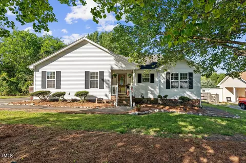 2606 Durham Meadows Ct, Burlington, NC 27217