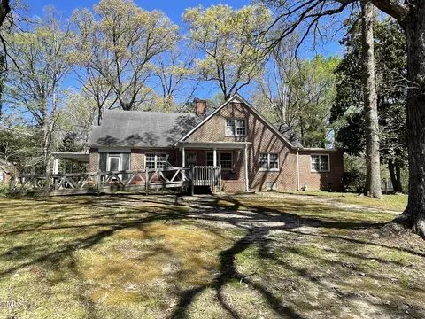 710 Hillboro St, Oxford, NC 27565