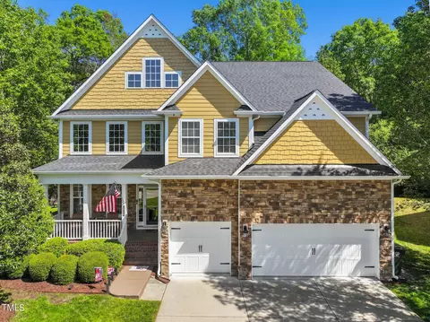 2920 Chatelaine Pl, Raleigh, NC 27614