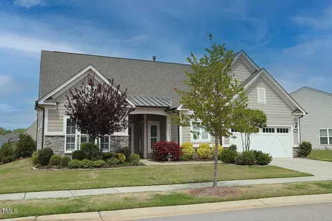 1409 Monterey Bay Dr, Wake Forest, NC 27587