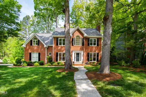 1024 New Dover Rd, Apex, NC 27502