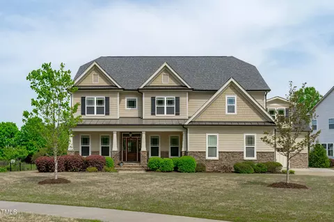 2014 Burrus Hall Cir, Cary, NC 27519