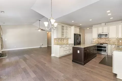 3640 Pineview Cir, Durham, NC 27705 photo 15
