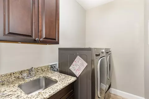 3640 Pineview Cir, Durham, NC 27705 photo 33