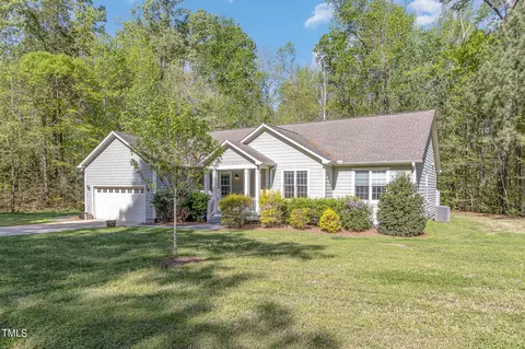 3640 Pineview Cir, Durham, NC 27705 photo 2