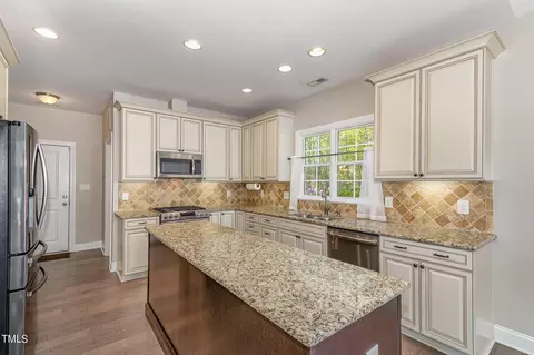 3640 Pineview Cir, Durham, NC 27705 photo 10