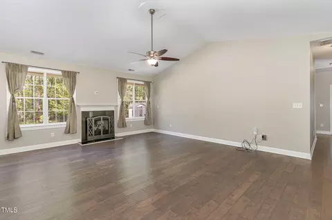 3640 Pineview Cir, Durham, NC 27705 photo 8