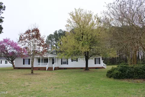 8967 Frank Rd, Kenly, NC 27542