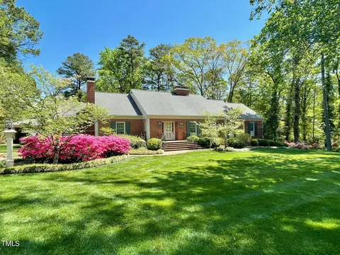 1901 Summitt Rd, Henderson, NC 27536