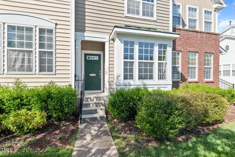 136 Grey Elm Trl, Durham, NC 27713 photo 2