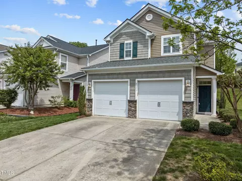 3025 Remington Oaks Cir, Cary, NC 27519