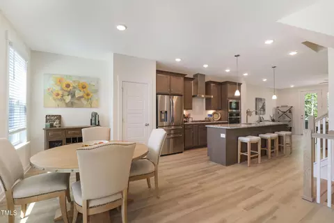 1835 Fahey Dr, Apex, NC 27502
