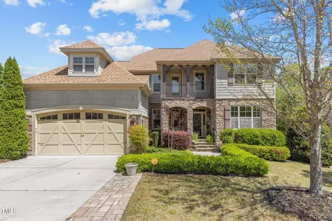 2711 Kinsley Pl, Raleigh, NC 27616
