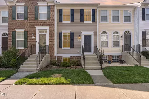 5507 Crabtree Park Ct, Raleigh, NC 27612