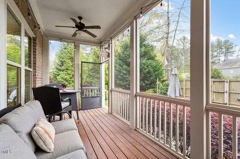 5704 Jacobs Dr, Raleigh, NC 27612 photo 21