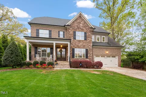 5704 Jacobs Dr, Raleigh, NC 27612 photo 2