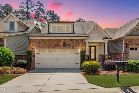 706 Angelica Cir, Cary, NC 27518