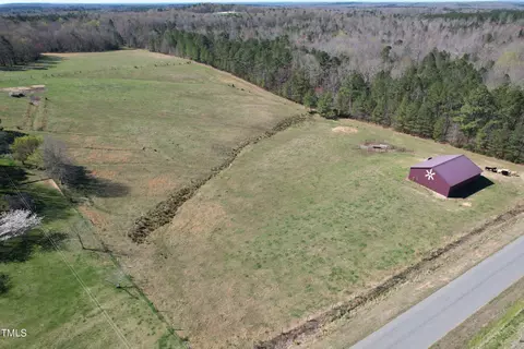 593 Gilliland Rd, Siler City, NC 27344