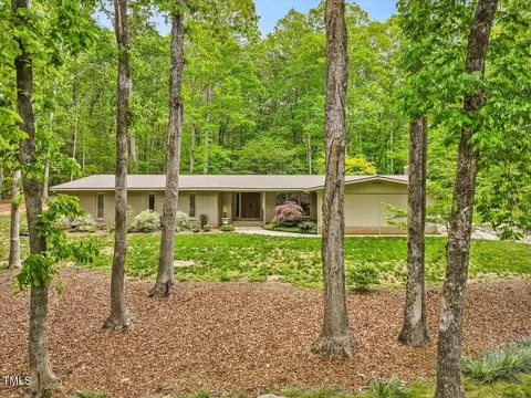 5305 Amsterdam Pl, Raleigh, NC 27606