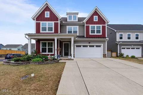 1936 Custom Ln, Apex, NC 27502