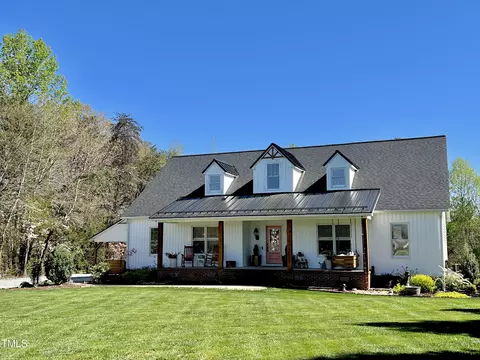 3400 Country Hill Ln, Burlington, NC 27217