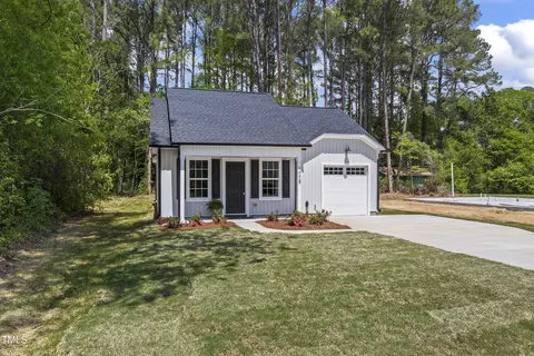 100 Pace St # -B, Smithfield, NC 27577 photo 4