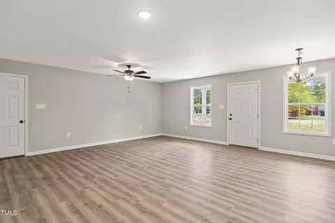 100 Pace St # -B, Smithfield, NC 27577 photo 7
