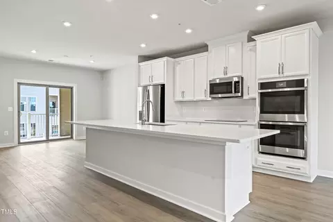 Kitchen - 425 Wait Ave #200 - JULIANNE, Wake Forest, NC 27587 photo 2 of 3