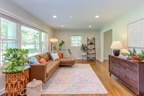 142 Chateau Rd, Durham, NC 27704 photo 6