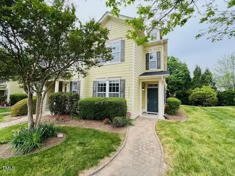 3021 Freeport Dr, Cary, NC 27519