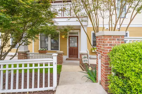 505 Florence St #101, Raleigh, NC 27603