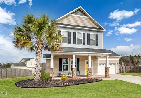 503 Casting Net Way, Swansboro, NC 28584