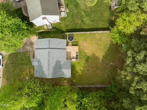 2100 Collier Dr, Durham, NC 27707 photo 38