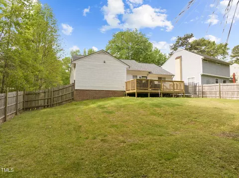2100 Collier Dr, Durham, NC 27707 photo 31