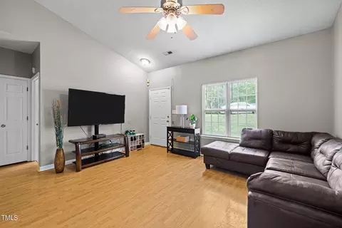 2100 Collier Dr, Durham, NC 27707 photo 2