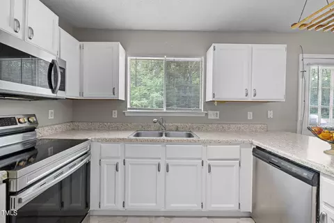 2100 Collier Dr, Durham, NC 27707 photo 7