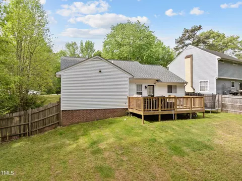 2100 Collier Dr, Durham, NC 27707 photo 32