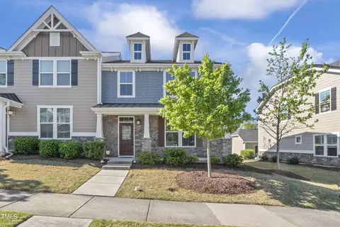 1057 Semora Ln, Morrisville, NC 27560