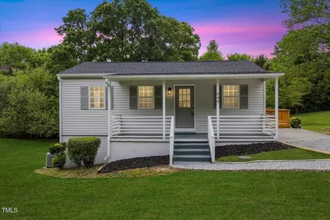 649 Stone St, Haw River, NC 27258