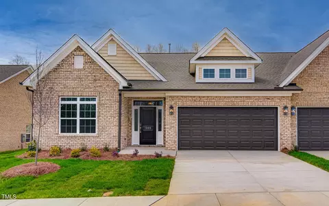 1205 Mary Olive St, Burlington, NC 27215