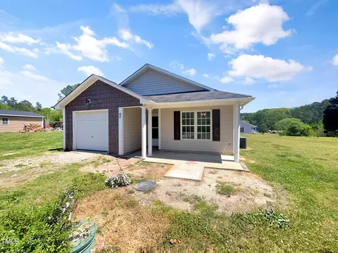 10607 Oakley Rd, Zebulon, NC 27597