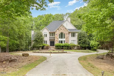 5 Chevoit Ct, Durham, NC 27712