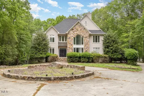 5 Chevoit Ct, Durham, NC 27712 photo 2