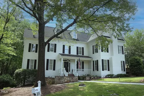 304 Forsyth St, Raleigh, NC 27609
